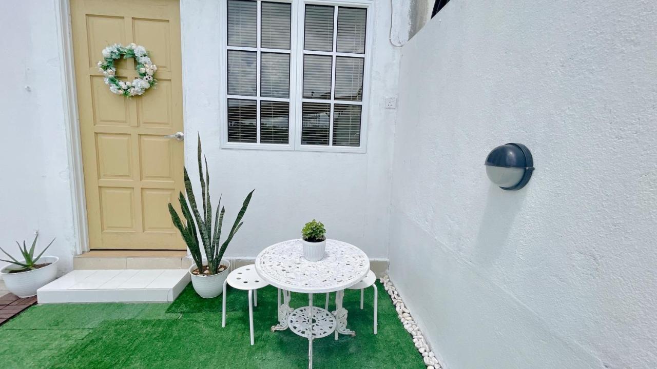 Helena'S Studio Suite Gerik Luaran gambar